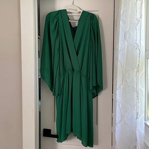 Boohoo plus size 22 green dress